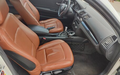 BMW 1 серия, 2008 год, 1 400 000 рублей, 12 фотография