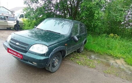 Chevrolet Niva I рестайлинг, 2003 год, 170 000 рублей, 3 фотография