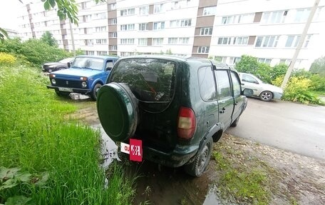 Chevrolet Niva I рестайлинг, 2003 год, 170 000 рублей, 4 фотография