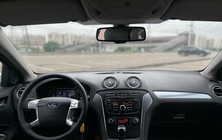 Ford Mondeo IV, 2011 год, 850 000 рублей, 2 фотография