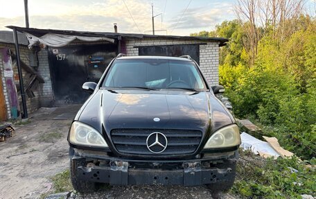 Mercedes-Benz M-Класс, 2002 год, 300 000 рублей, 2 фотография