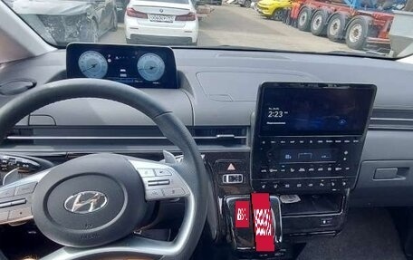 Hyundai Staria, 2024 год, 6 827 000 рублей, 5 фотография
