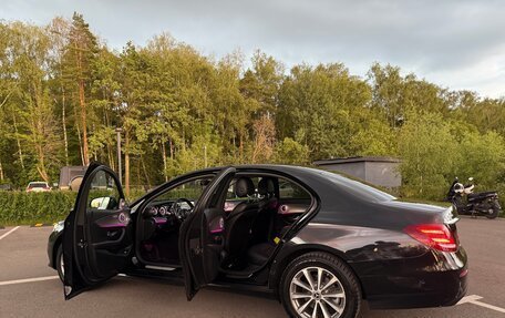 Mercedes-Benz E-Класс, 2019 год, 2 900 000 рублей, 6 фотография