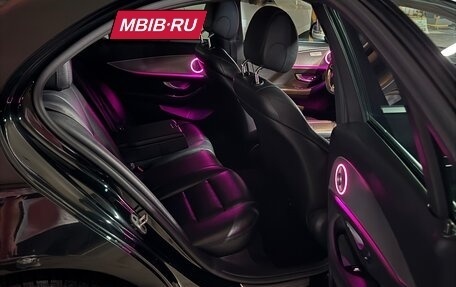 Mercedes-Benz E-Класс, 2019 год, 2 900 000 рублей, 12 фотография