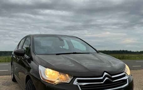Citroen C4 II рестайлинг, 2015 год, 730 000 рублей, 3 фотография