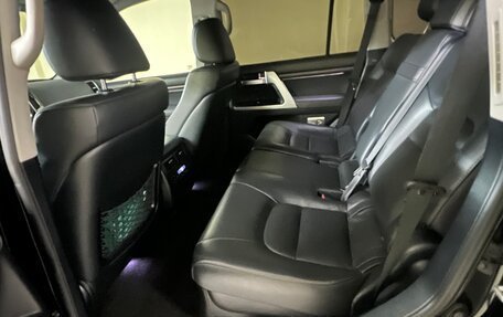 Toyota Land Cruiser 200, 2015 год, 5 850 000 рублей, 9 фотография