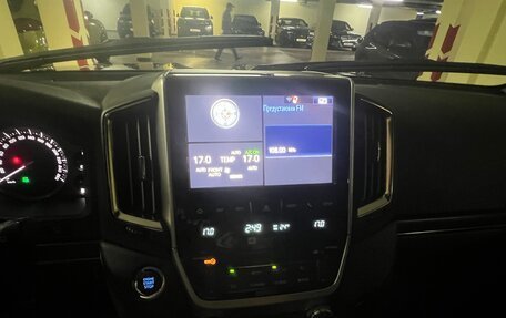Toyota Land Cruiser 200, 2015 год, 5 850 000 рублей, 26 фотография