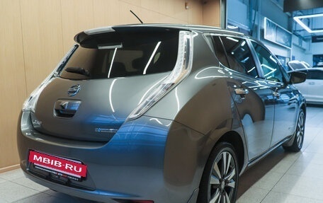 Nissan Leaf I, 2015 год, 790 000 рублей, 6 фотография