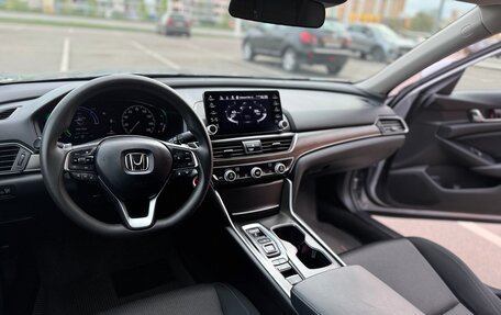 Honda Accord IX рестайлинг, 2021 год, 2 380 000 рублей, 7 фотография
