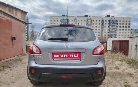 Nissan Qashqai, 2010 год, 1 050 000 рублей, 2 фотография