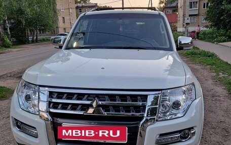 Mitsubishi Pajero IV, 2021 год, 3 600 000 рублей, 3 фотография