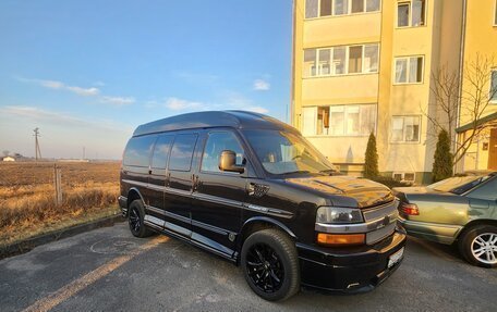 Chevrolet Express II, 2013 год, 4 500 000 рублей, 2 фотография