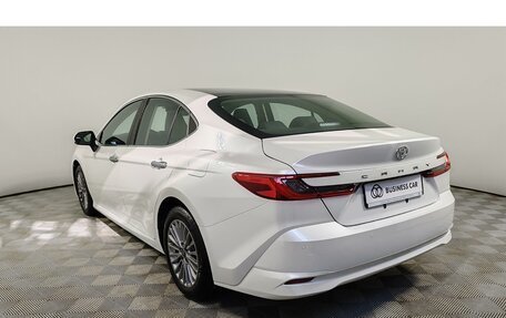 Toyota Camry, 2024 год, 5 290 000 рублей, 7 фотография