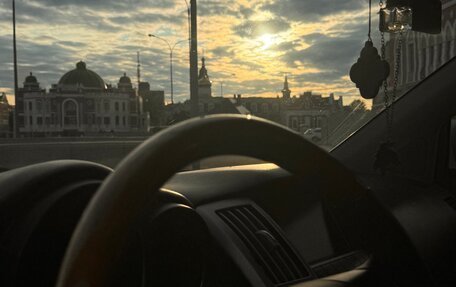 Lexus RX II рестайлинг, 2004 год, 1 500 000 рублей, 27 фотография