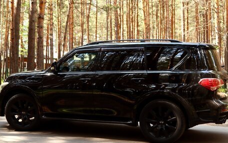 Infiniti QX56, 2013 год, 3 050 000 рублей, 10 фотография