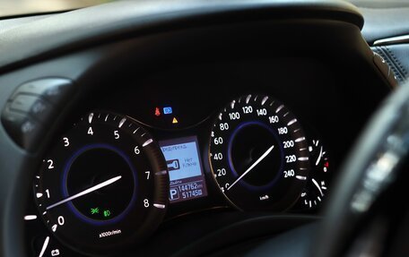 Infiniti QX56, 2013 год, 3 050 000 рублей, 20 фотография