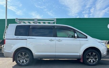 Mitsubishi Delica D:5 I, 2019 год, 1 944 000 рублей, 6 фотография