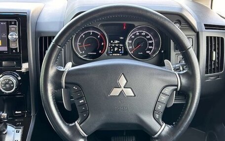Mitsubishi Delica D:5 I, 2019 год, 1 944 000 рублей, 10 фотография