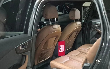Audi Q7, 2021 год, 11 фотография