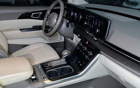 KIA Carnival, 2021 год, 2 900 000 рублей, 7 фотография