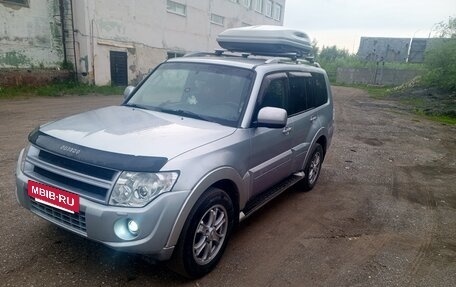 Mitsubishi Pajero IV, 2006 год, 1 300 000 рублей, 2 фотография