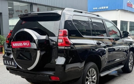Toyota Land Cruiser Prado 150 рестайлинг 2, 2021 год, 4 299 000 рублей, 4 фотография