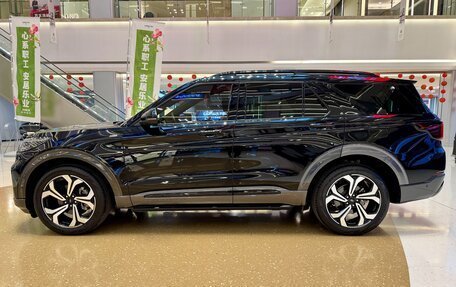 Ford Explorer VI, 2024 год, 4 999 000 рублей, 8 фотография