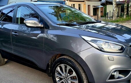 Hyundai ix35 I рестайлинг, 2014 год, 1 380 000 рублей, 2 фотография