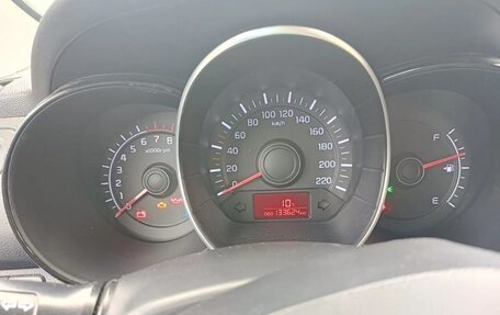 KIA Rio III рестайлинг, 2013 год, 900 000 рублей, 6 фотография