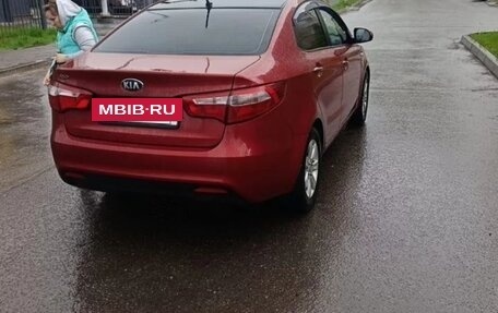 KIA Rio III рестайлинг, 2013 год, 900 000 рублей, 5 фотография