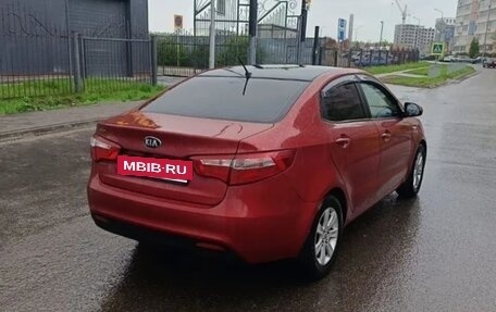 KIA Rio III рестайлинг, 2013 год, 900 000 рублей, 4 фотография