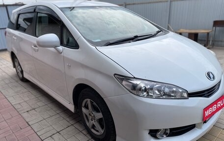 Toyota Wish II, 2010 год, 1 310 000 рублей, 2 фотография