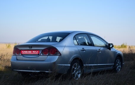 Honda Civic VIII, 2007 год, 820 000 рублей, 2 фотография