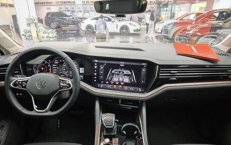 Volkswagen Touareg III, 2022 год, 6 000 275 рублей, 10 фотография