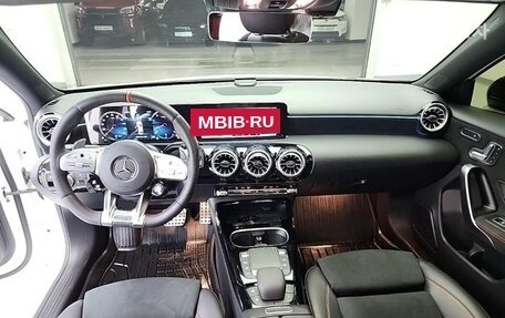 Mercedes-Benz A-Класс AMG, 2022 год, 3 530 000 рублей, 5 фотография