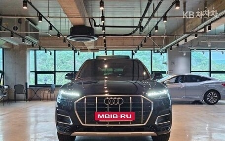 Audi Q5, 2022 год, 5 000 275 рублей, 2 фотография