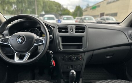 Renault Logan II, 2019 год, 930 000 рублей, 20 фотография