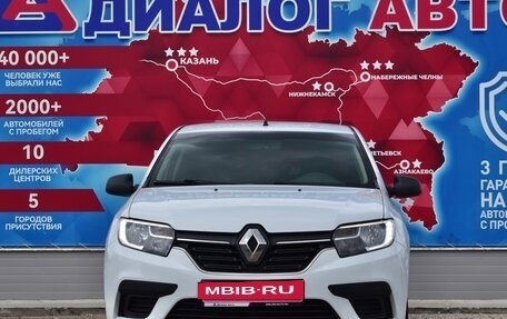 Renault Logan II, 2019 год, 930 000 рублей, 10 фотография