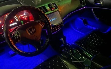 Honda Accord VII рестайлинг, 2004 год, 910 000 рублей, 5 фотография
