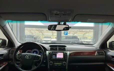 Toyota Camry, 2012 год, 1 950 000 рублей, 10 фотография