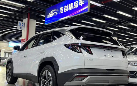 Hyundai Tucson, 2025 год, 2 370 000 рублей, 2 фотография