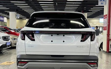 Hyundai Tucson, 2025 год, 2 370 000 рублей, 4 фотография