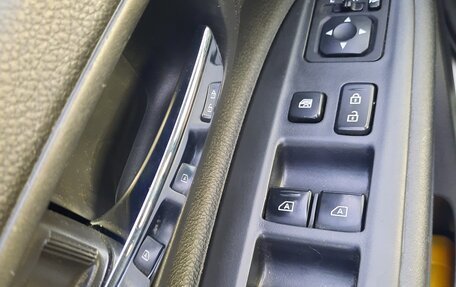 Mitsubishi Outlander III рестайлинг 3, 2019 год, 2 200 000 рублей, 8 фотография