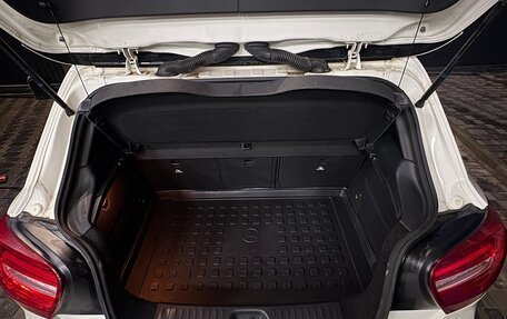 Mercedes-Benz A-Класс, 2014 год, 1 785 000 рублей, 13 фотография