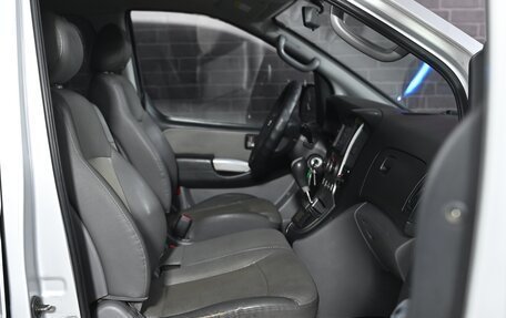 Hyundai Grand Starex Grand Starex I рестайлинг 2, 2008 год, 1 250 000 рублей, 10 фотография
