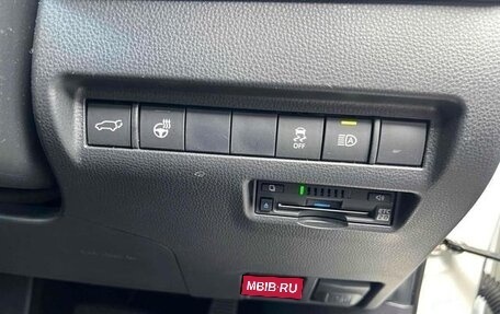 Toyota Harrier, 2020 год, 2 744 000 рублей, 15 фотография
