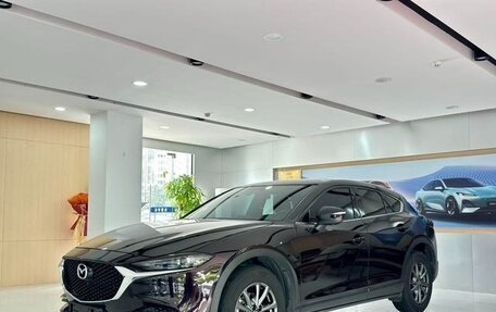 Mazda CX-4, 2021 год, 1 943 000 рублей, 3 фотография