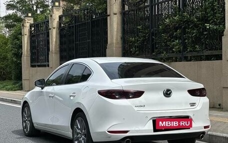 Mazda 3, 2022 год, 1 632 000 рублей, 4 фотография