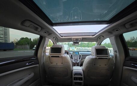 Cadillac SRX II рестайлинг, 2011 год, 1 100 000 рублей, 8 фотография