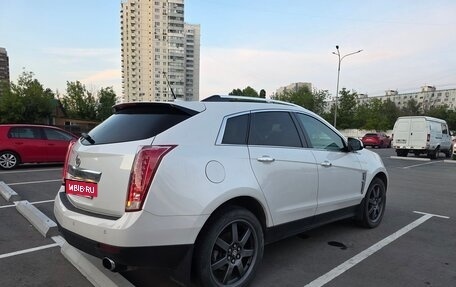 Cadillac SRX II рестайлинг, 2011 год, 1 100 000 рублей, 7 фотография